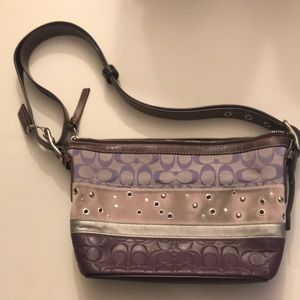 Beautiful PURPLE COACH Signature Purse
